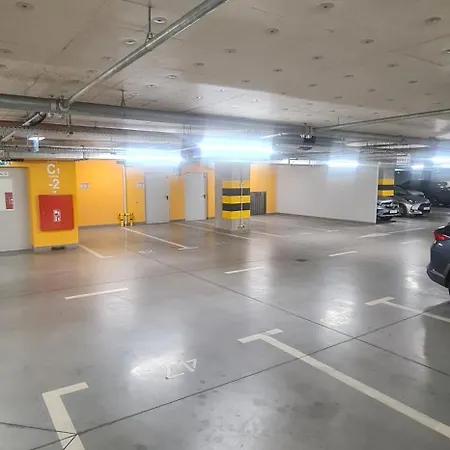 Hanza Tower Ajp Glamour High Floor