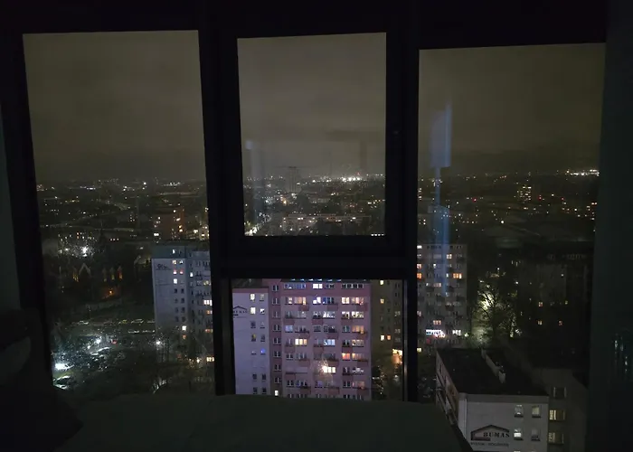 Hanza Tower Ajp Glamour High Floor Apartment