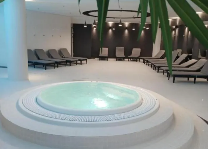 Hanza Tower Ajp Glamour High Floor Apartment *