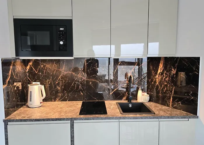 Hanza Tower Ajp Glamour High Floor *