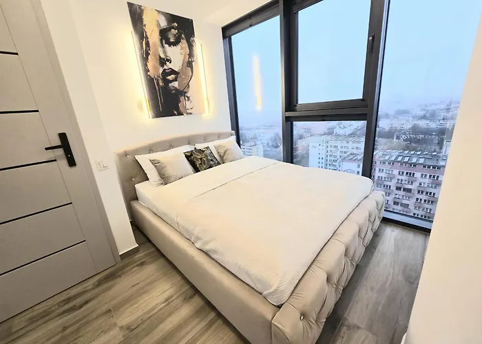 Hanza Tower Ajp Glamour High Floor Apartment *